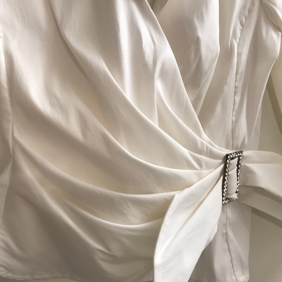 NEW Veronique Young for W  Top Blouse size 10 - Picture 3 of 8